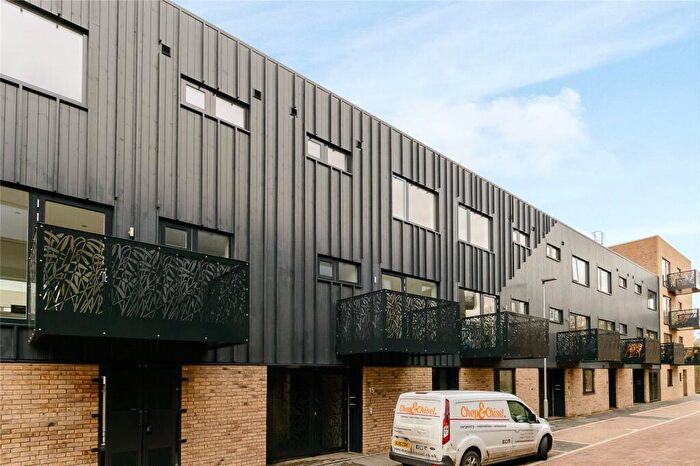 2 Bedroom Duplex To Rent In Hartree Lane, Trumpington, Cambridge, CB2
