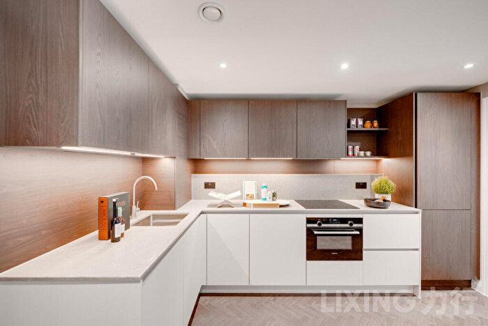 3 Bedroom Apartment For Sale In Queen's Cross, Custom House, E16