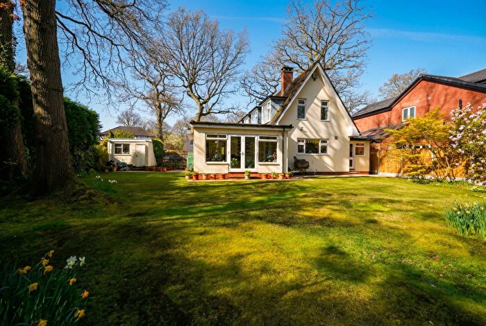 4 Bedroom Detached House For Sale In Woodside Way, Solihull, B91