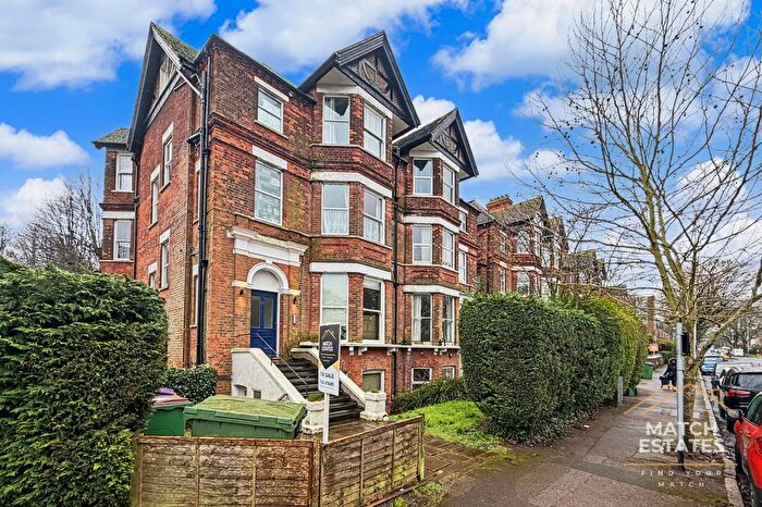 2 Bedroom Flat For Sale In Bouverie Road West, Folkestone, Kent, CT20