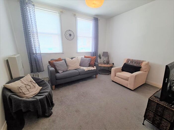 1 Bedroom Flat To Rent In Lynchford Road, Farnborough, GU14