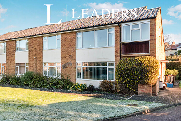 2 Bedroom Apartment To Rent In Icknield Green, Letchworth, SG6