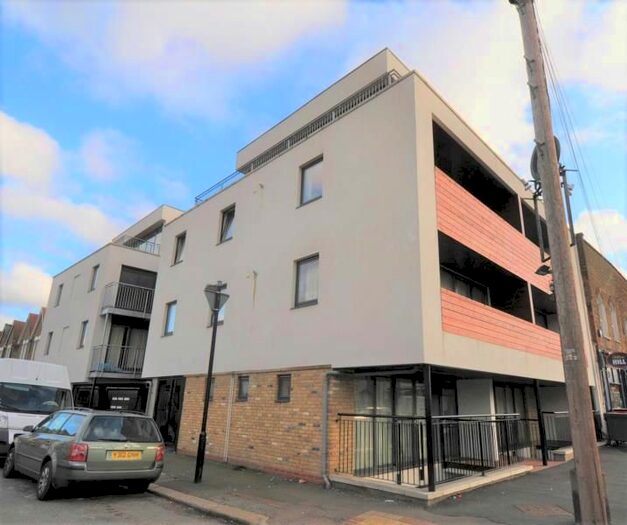 1 Bedroom Property To Rent In Field Point, Station Road, London E7