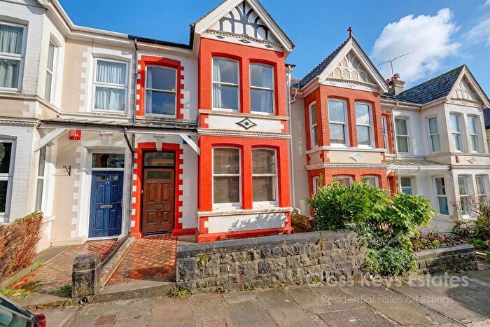 3 Bedroom Property To Rent In Kingswood Park Avenue, Peverell, PL3