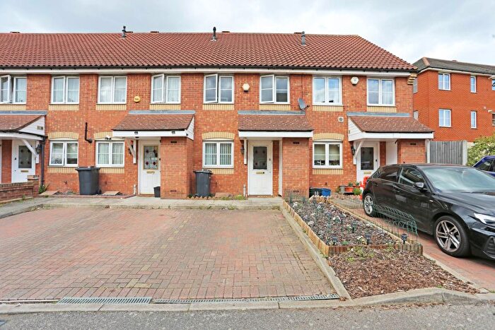 3 Bedroom Terraced House To Rent In Westfield Gardens, Chadwell Heath, RM6