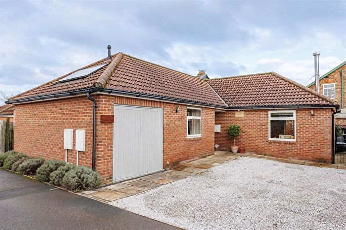 2 Bedroom Detached Bungalow For Sale In Tadcaster Road, Dringhouses, York, YO24