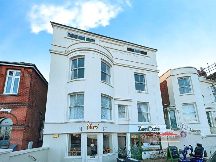 3 Bedroom Apartment For Sale In Esplanade, Ryde, Isle Of Wight, PO33