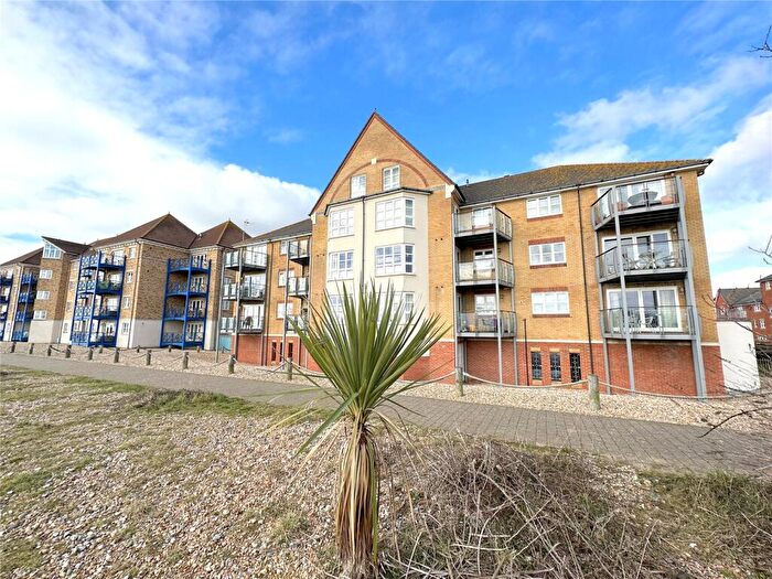 2 Bedroom Flat To Rent In Caroline Way, Eastbourne, East Sussex, BN23