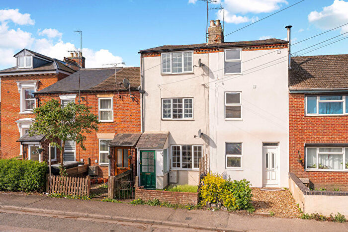 3 Bedroom Terraced House For Sale In East Street, Banbury - No Onward Chain, OX16