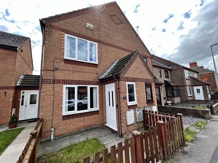 2 Bedroom Terraced House To Rent In Fifth Avenue, Goole ., DN14