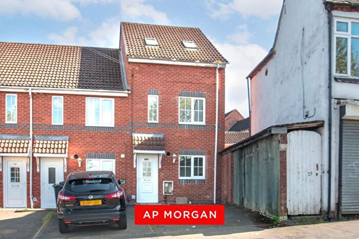 4 Bedroom End Of Terrace House To Rent In Talbot Street, Lye, Stourbridge, West Midlands, DY9