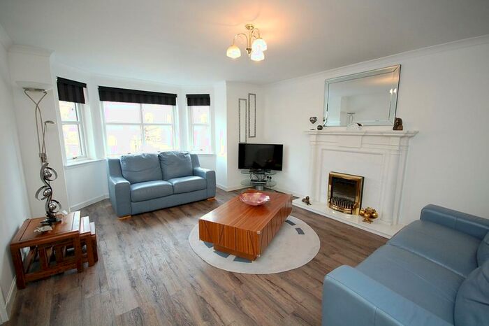 2 Bedroom Apartment To Rent In Ruthrieston Court, Riverside Drive, Aberdeen, AB10