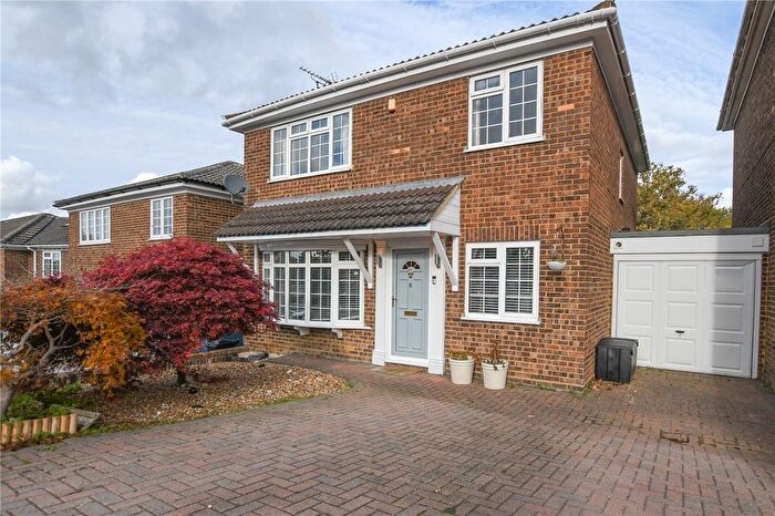 4 Bedroom Detached House For Sale In Mccarthy Way, Finchampstead, Wokingham, Berkshire, RG40