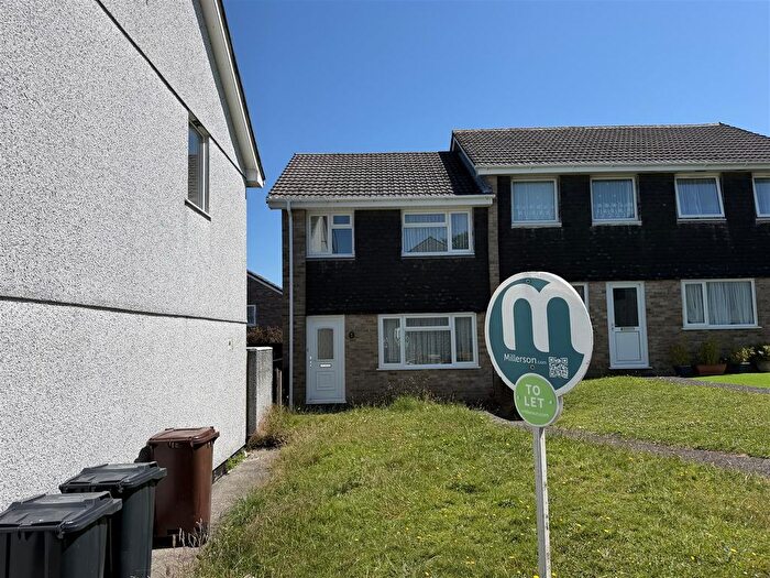 3 Bedroom End Of Terrace House To Rent In Old Roselyon Crescent, St. Blazey, Par, PL24