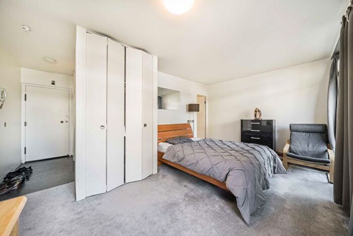 Studio For Sale In Barbican, Breton House, Barbican, EC2Y