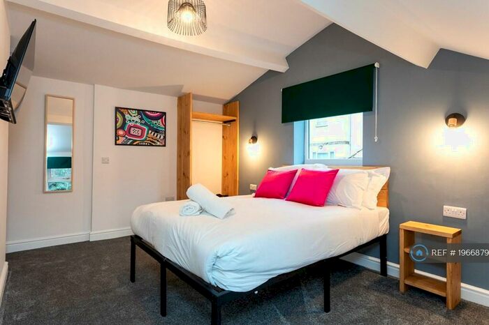 Studio To Rent In Thorne Road, Doncaster, DN1