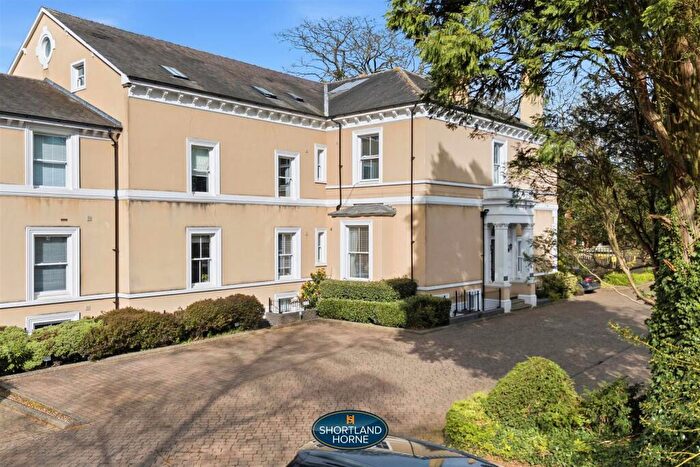 2 Bedroom Flat For Sale In Northumberland Road, Leamington Spa, CV32