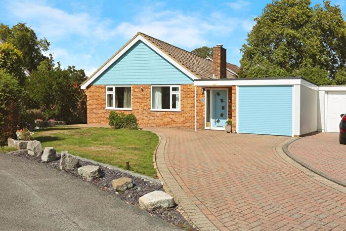 3 Bedroom Bungalow For Sale In South Lodge, Fareham, Hampshire, PO15