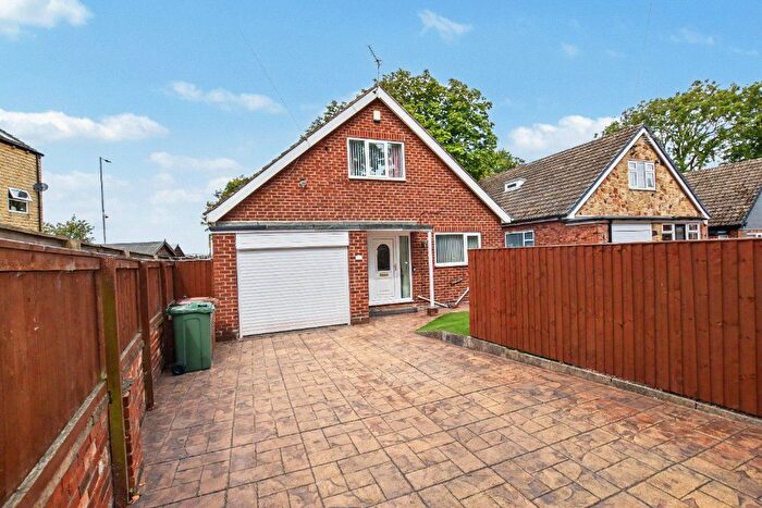 3 Bedroom Bungalow For Sale In Chancery Lane, Ossett, West Yorkshire, WF5