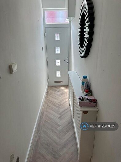 3 Bedroom Terraced House To Rent In Lincoln Street, Liverpool, L19