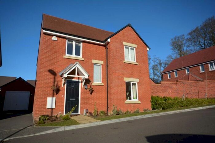 4 Bedroom Detached House To Rent In The Bramblings, Amersham, HP6