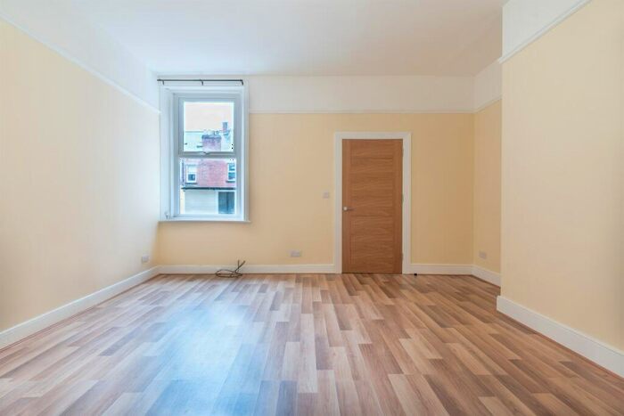 2 Bedroom Property To Rent In Lavender Gardens, Newcastle Upon Tyne, NE2