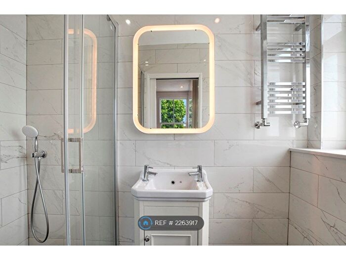 1 Bedroom Flat To Rent In Bouverie Road, London, N16