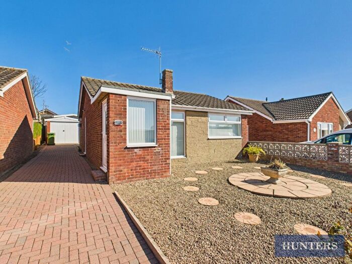 2 Bedroom Detached Bungalow For Sale In Arndale Way, Filey, YO14