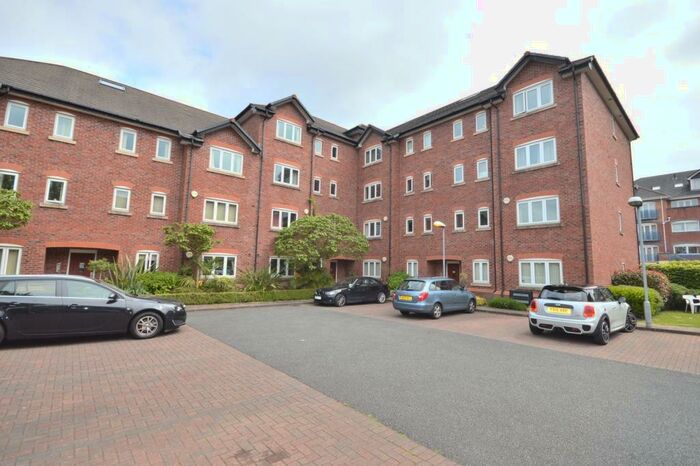 2 Bedroom Apartment To Rent In Bridgewater Street, Sale, M33