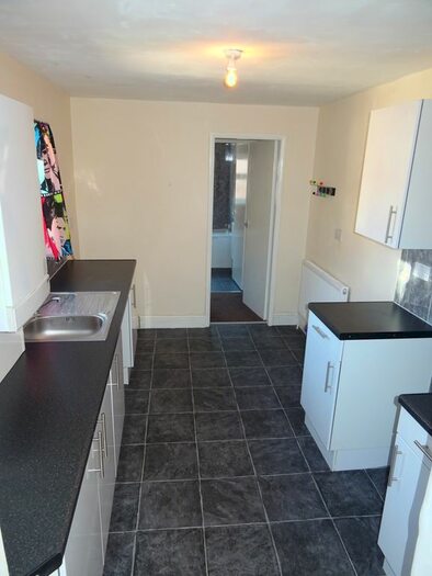 2 Bedroom Flat To Rent In Brighton Road, Gateshead, NE8