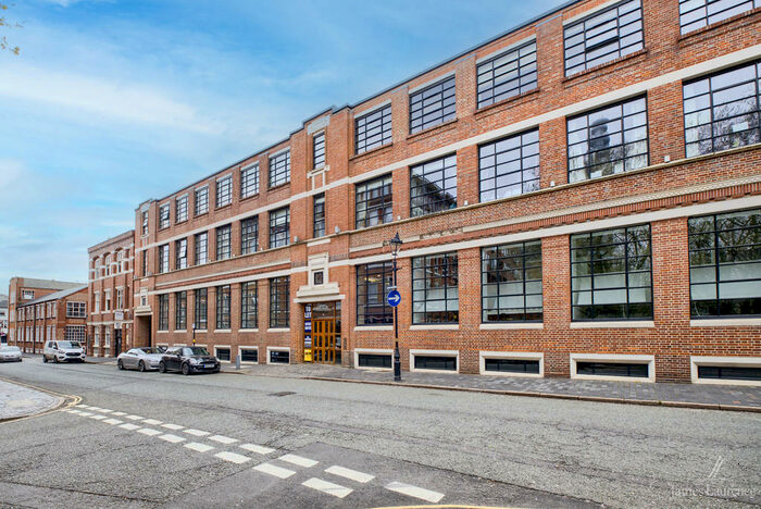 2 Bedroom Apartment To Rent In St Pauls Place, St. Pauls Square, Birmingham, B3