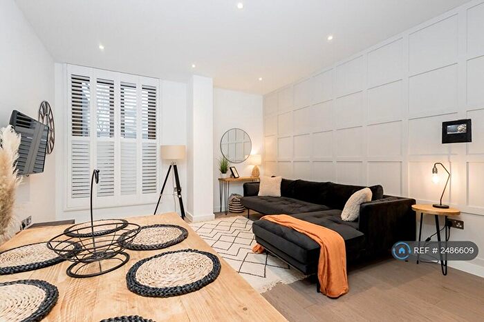 1 Bedroom Flat To Rent In Ziggurat House, St Albans, AL1