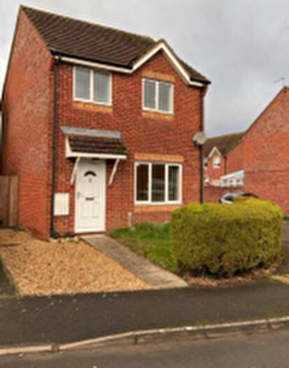 3 Bedroom Detached House To Rent In Canal Way, Devizes, Wiltshire, SN10
