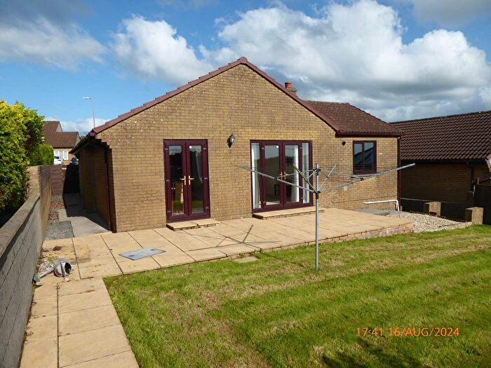 3 Bedroom Bungalow To Rent In Ael Y Bryn, Tanerdy, Carmarthen, SA31