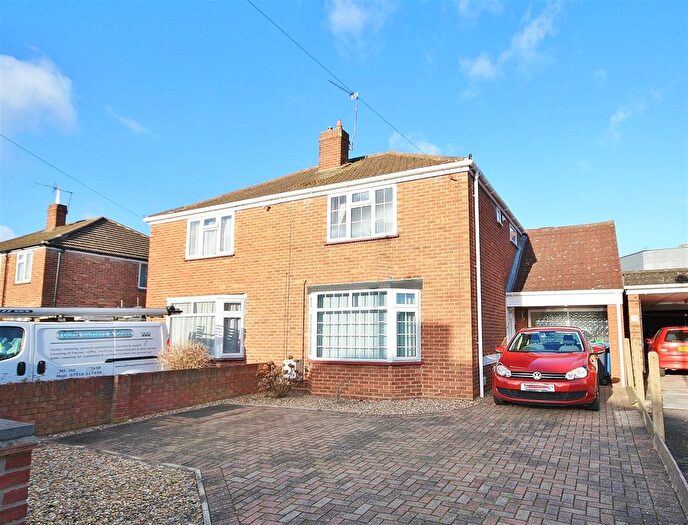 3 Bedroom Semi Detached House For Sale In Denton Road, Norwich, NR3