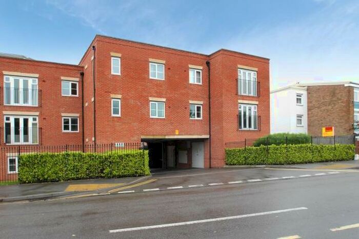2 Bedroom Apartment To Rent In Ellington Court, North Way, OX3