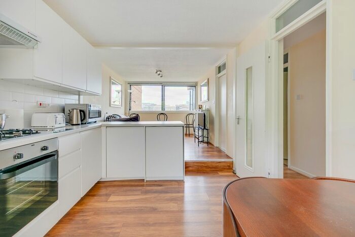 1 Bedroom Flat To Rent In Falcon Point, Bankside, SE1