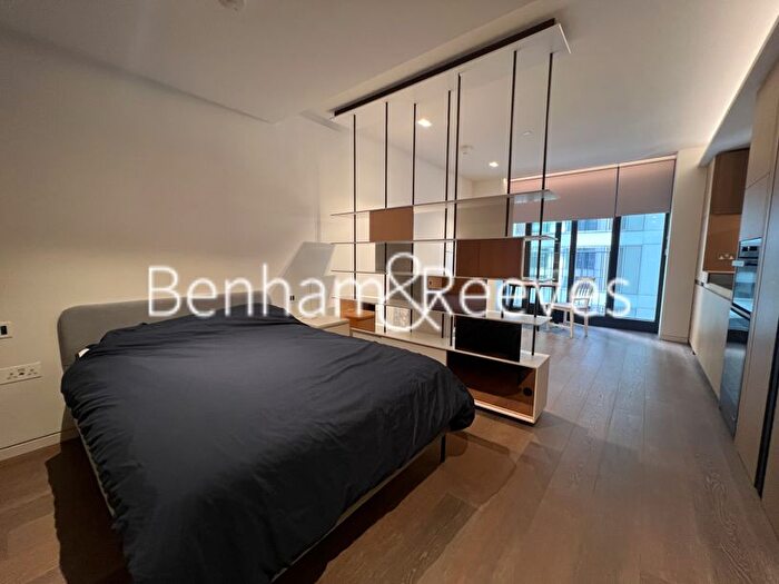 Studio To Rent In Casson Square, City, SE1