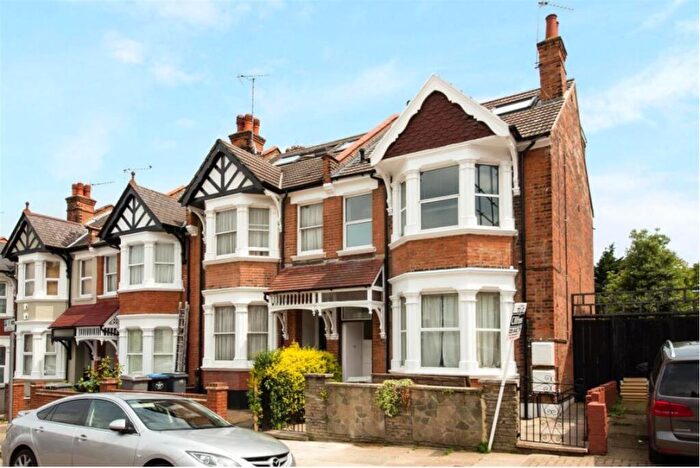 1 Bedroom Flat To Rent In Kings Road, Willesden, NW10