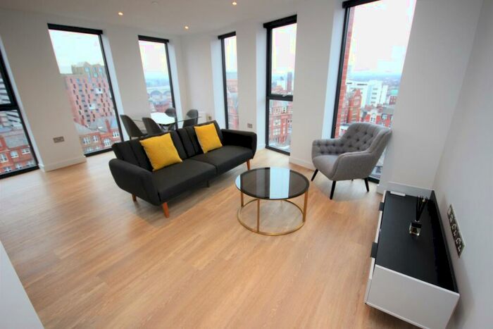3 Bedroom Apartment To Rent In Whitworth Street Manchester, M1