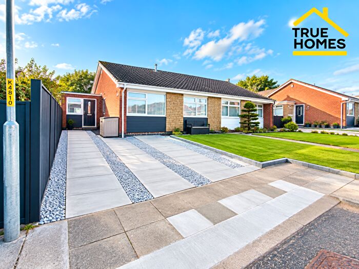 2 Bedroom Semi-Detached Bungalow For Sale In Burnside Close, Whickham Central, Whickham, Gateshead, NE16