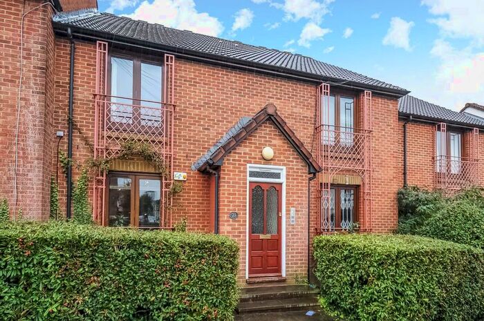 1 Bedroom Flat To Rent In Aslett Street, London, SW18