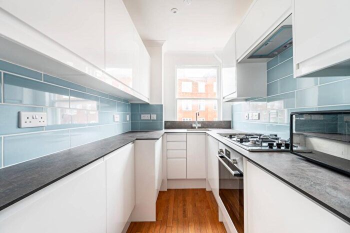 2 Bedroom Flat To Rent In Eamont Street, St John's Wood, London, NW8