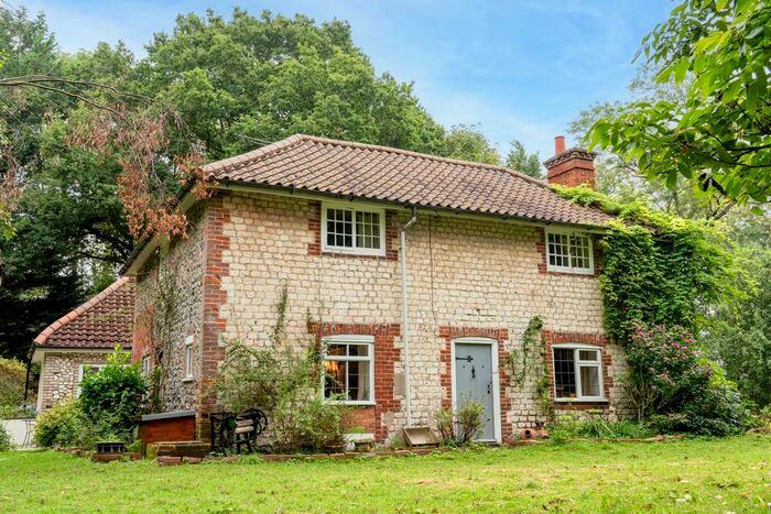 6 Bedroom Detached House For Sale In Didlington, Thetford, IP26