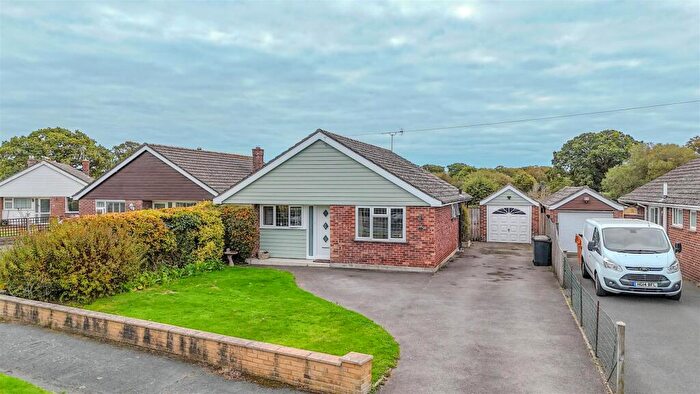 3 Bedroom Detached Bungalow For Sale In Gordon Way, Burton, Christchurch, BH23