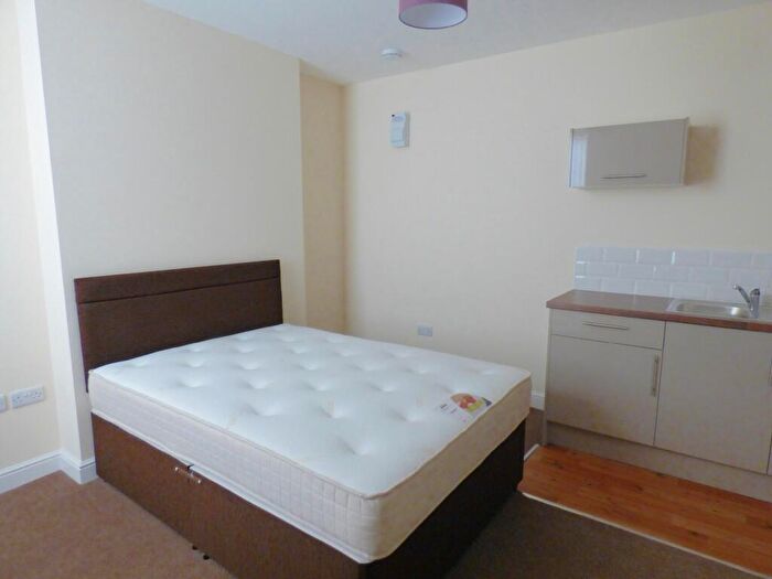 Studio To Rent In Flat, Avenue Road, DN2
