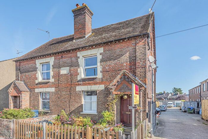 1 Bedroom Apartment To Rent In Townsend Road, Chesham, HP5