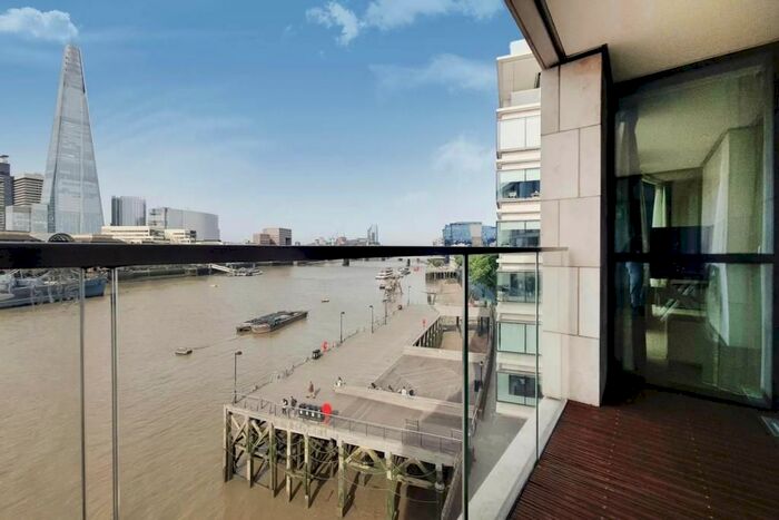 2 Bedroom Flat To Rent In Lower Thames Street, London, EC3R