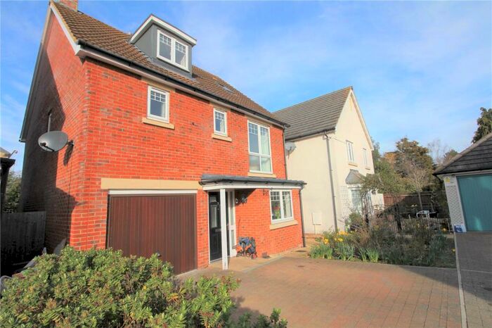 5 Bedroom Detached House To Rent In Newland Court, Cheltenham, Gloucestershire, GL52