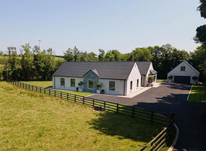 5 Bedroom Detached Bungalows For Sale In A Mountview Road, Ballynahinch, BT24